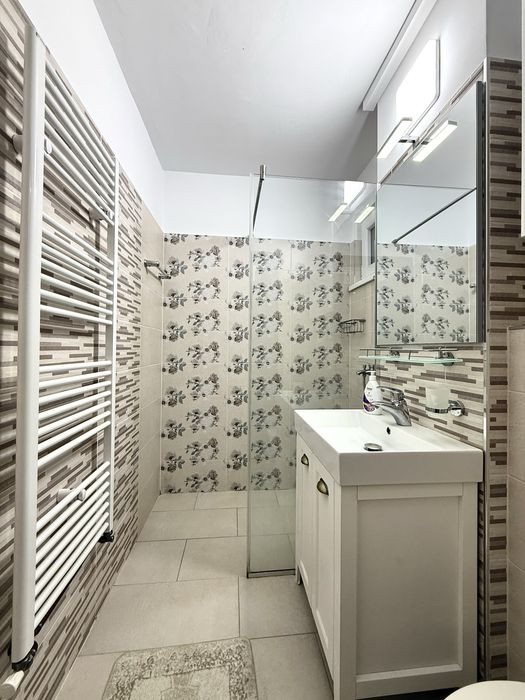 Apartament cu 2 camere de inchiriat
