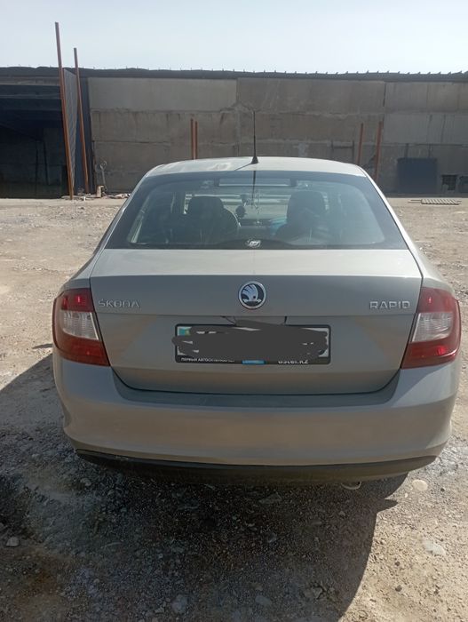 Skoda rapid лифитбек