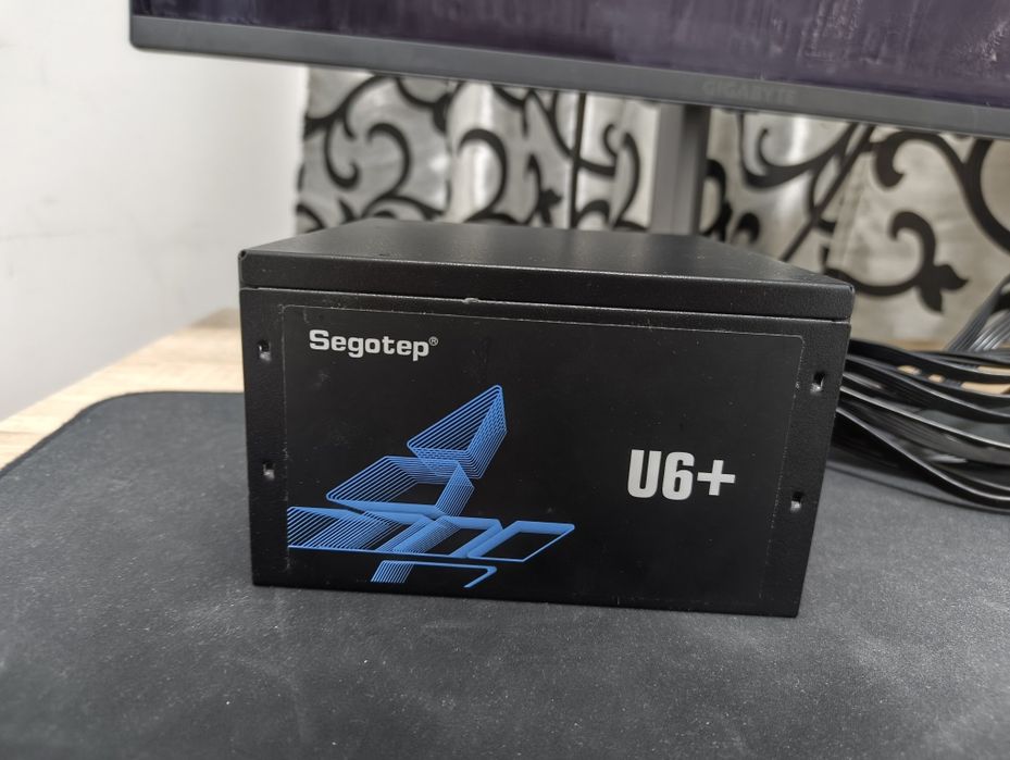 Sursa Segotep U6+ 650w