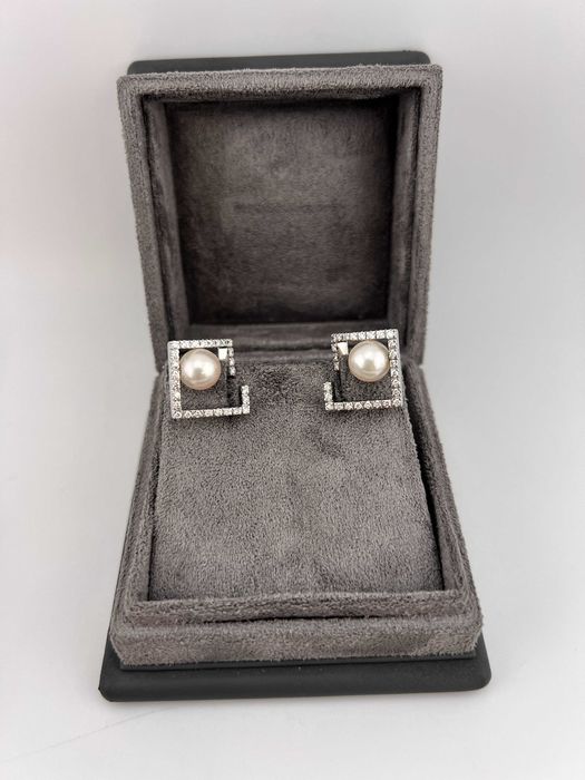 Комплект украшений Damiani с жемчугом