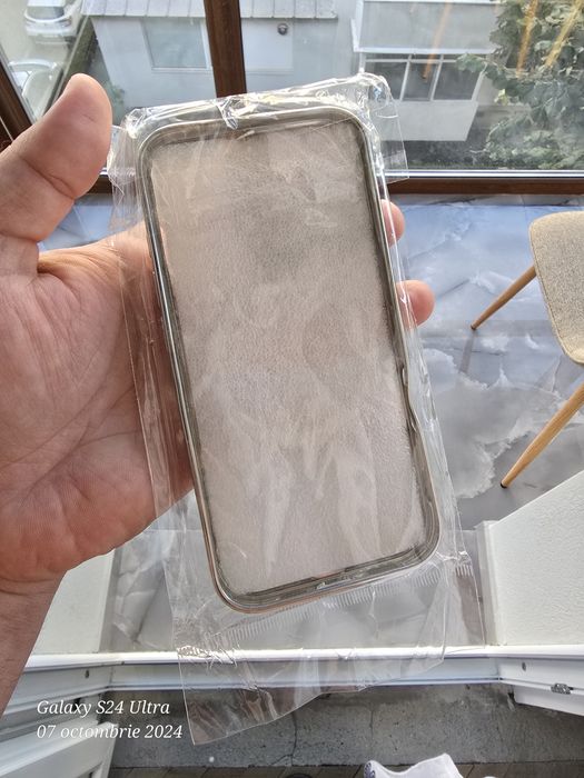 Huse Iphone 16 Pro 30lei/bucata