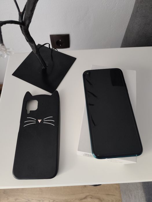 Huawei P40 lite + husă+ folie de sticla