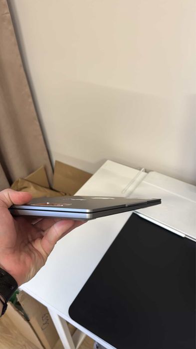 Продается ноутбук Lenovo IdeaPad