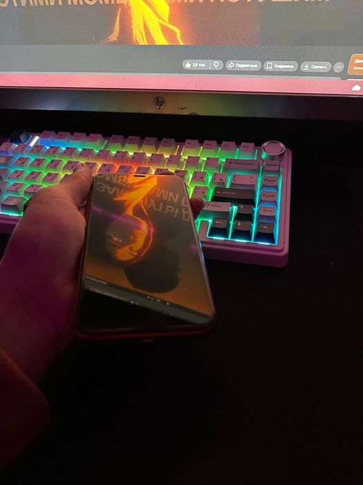 Айфон 11 64гб хорошй