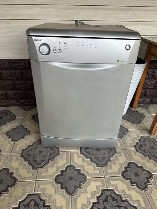Посудомойчная машина Beko