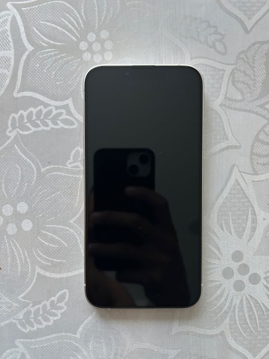 Iphone 13 в идеальном состояние