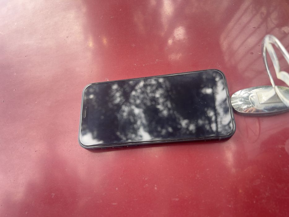 Iphone 12 с гарантией