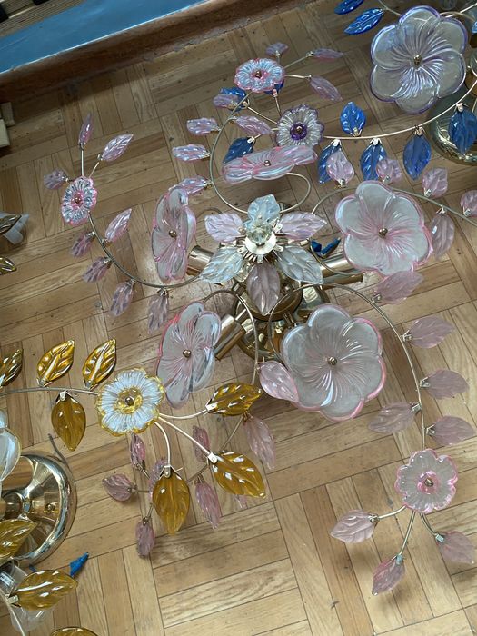 Продам люстры в отличном состоянии