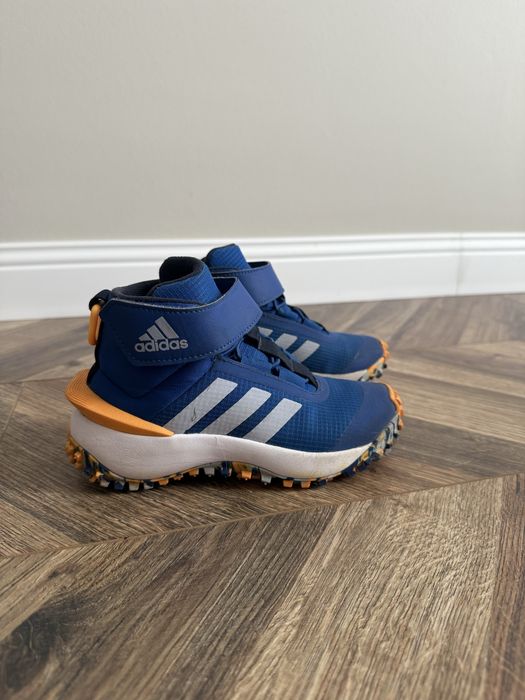 Весенняя детская обувь Adidas/Timberland