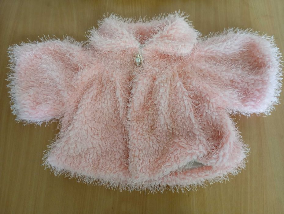 Продам детскую одежду для девочек от рождения и до 7  лет