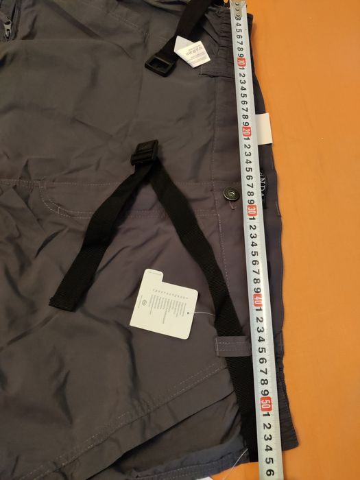 Продавам изгодно марков многофункционален панталон "C&A" - REGULAR FIT