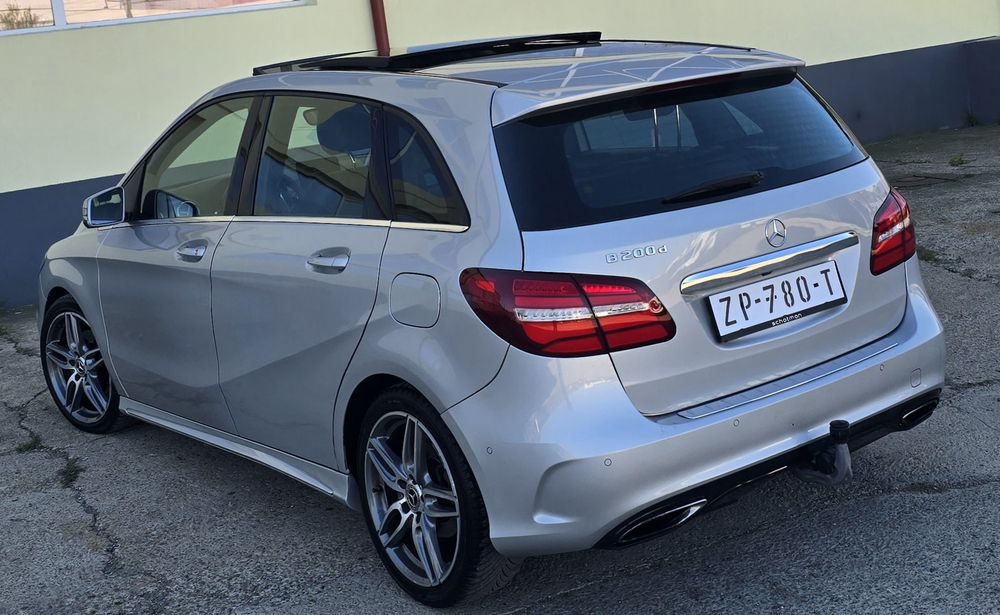 Mercedes B-Class * AMG * Panoramic * Automat  * Key-less  Go