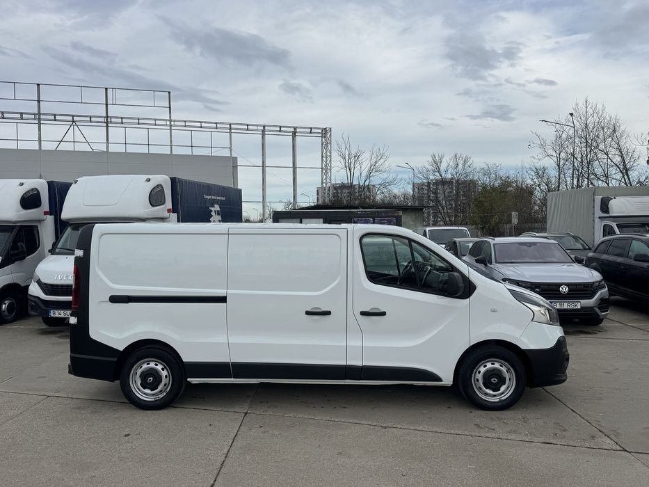 Renault Trafic Lung 2019 km reali tva ded