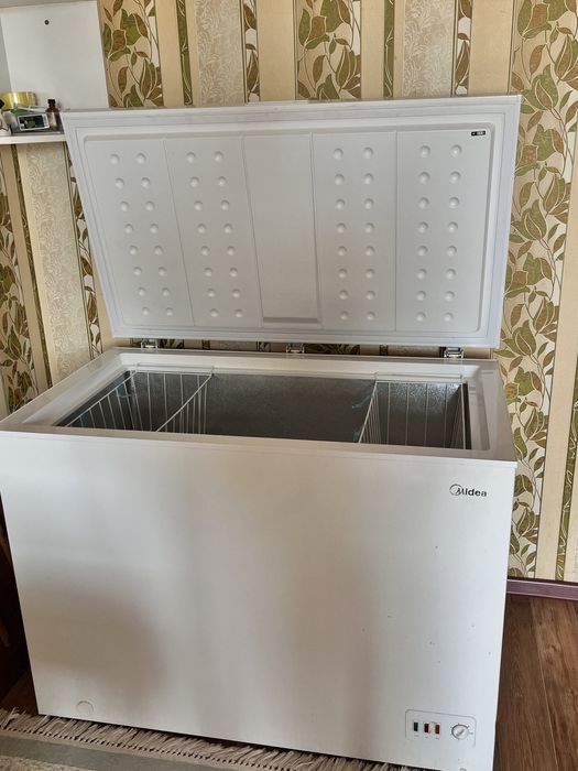 Морозильник Midea