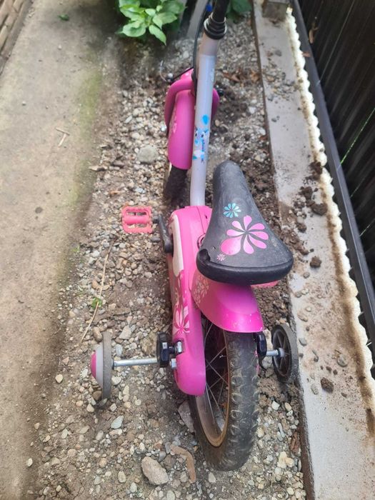 bicicleta trotineta cu fara pedale roti ajutatoare casca copii 2 4 ani