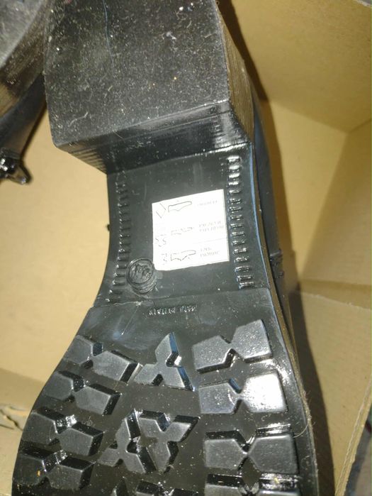 Български дамски боти