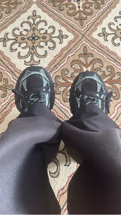 Balenciaga 3xl черно-белые