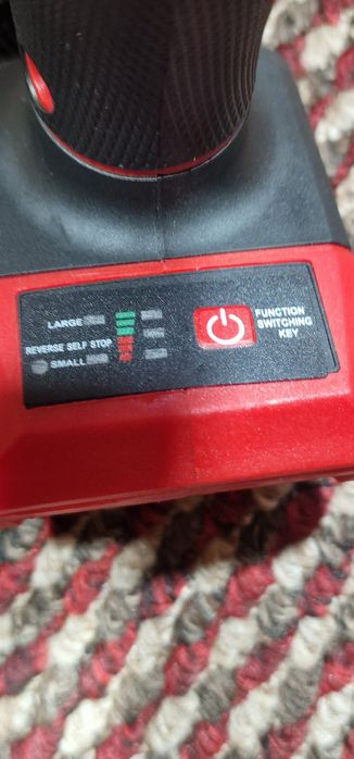 Set scule acumulator 18w