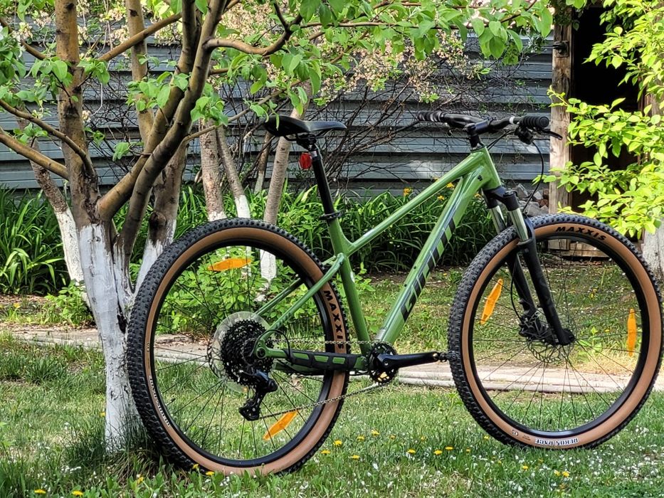 Giant talon 2 2026