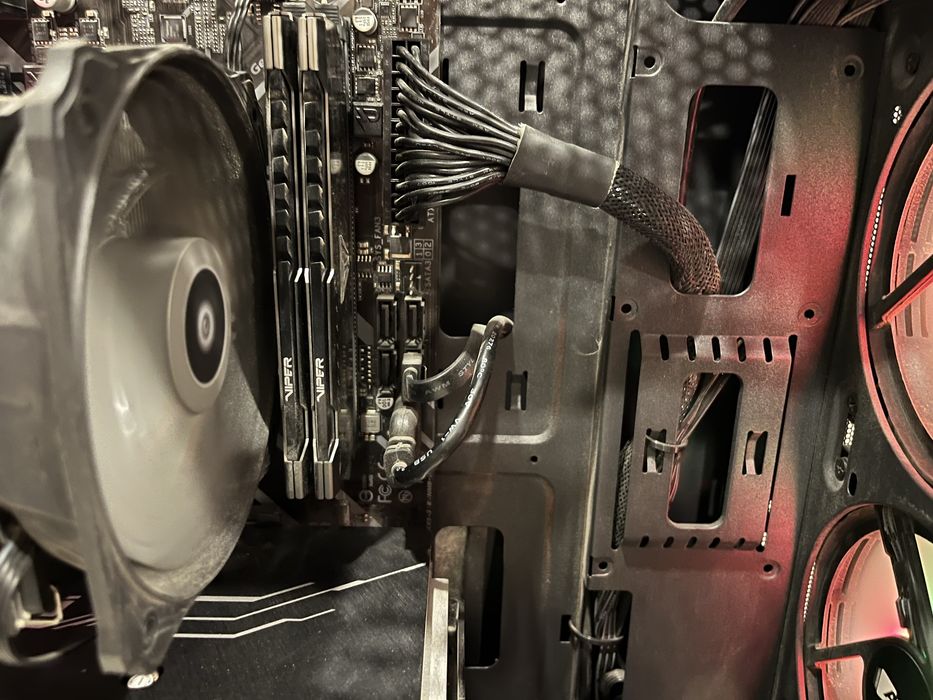 компьютер игровой продам либо обмен