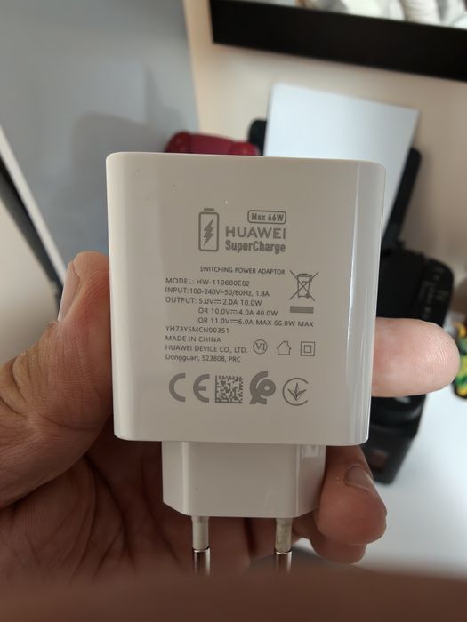 Зарядно за телефон Huawei 40w ,66w
