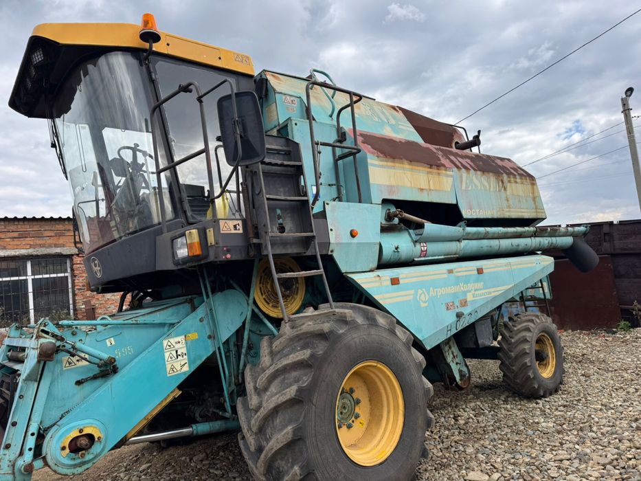 Комбайн ESSIL-740