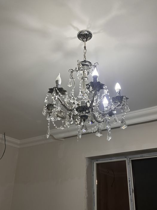 Продам красивые хрустальные люстры