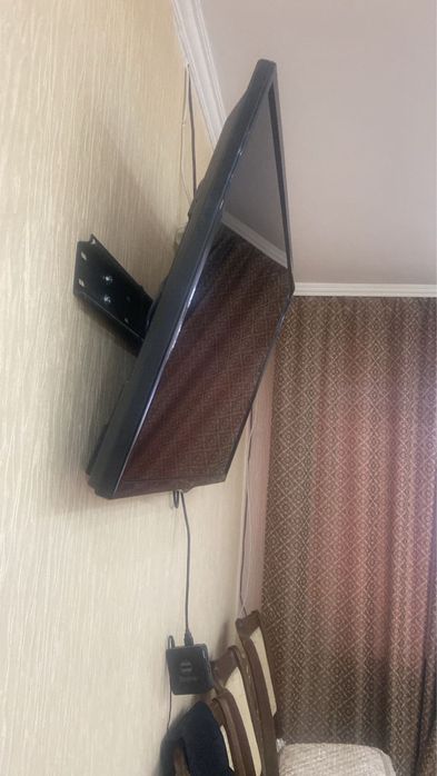 Продам телевизор