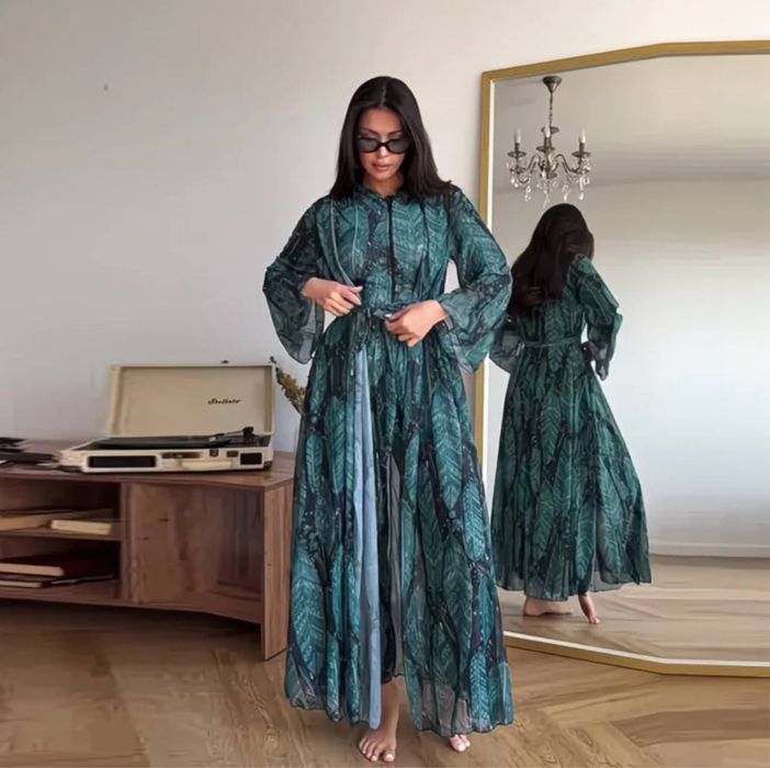 Одеда купальник стильный спортивный