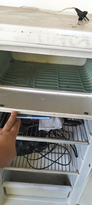 Продам холодильник бирюса 2