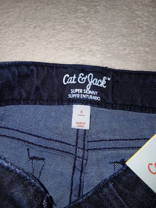 Из США, джинсы от бренда Cat & Jack, для девочек