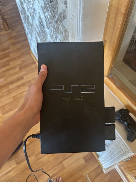 Playstation2 holati yaxshi ichida uyini yoq