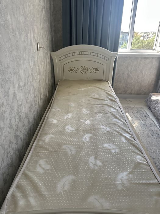 Продам 2 одинаковые кровати