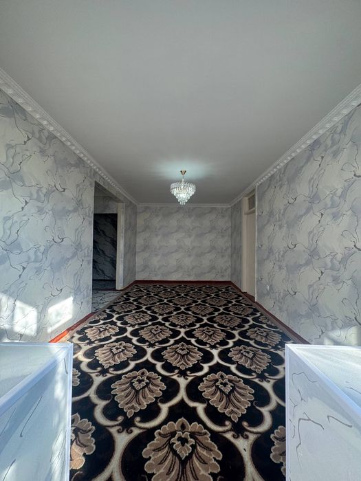 Срочно продаётся 2х комнатная Квартира 3 Этаж Вокзал Олтин Самарканд