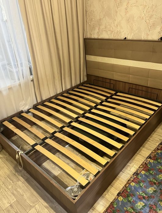 Отдам даром кровать