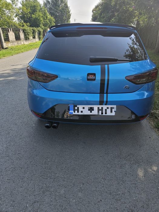 SEAT Leon 2015 — imagine 2
