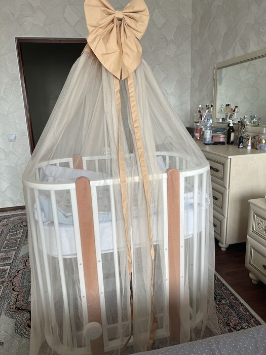 Детская кроватка