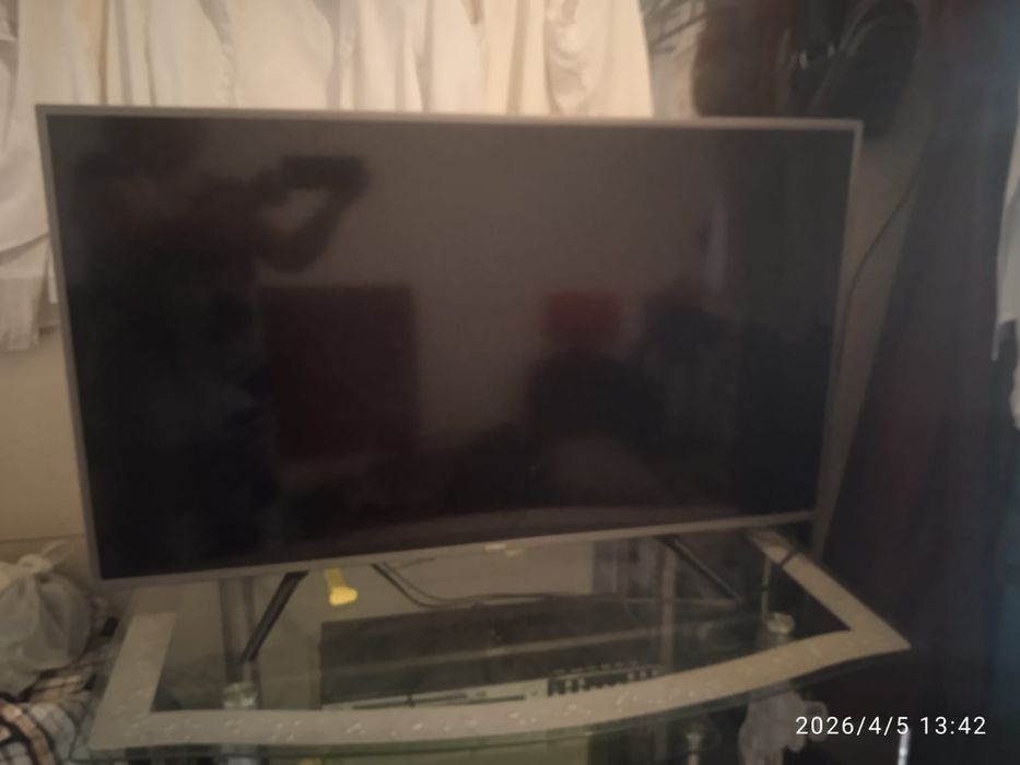 Телевизор Yasin 40"