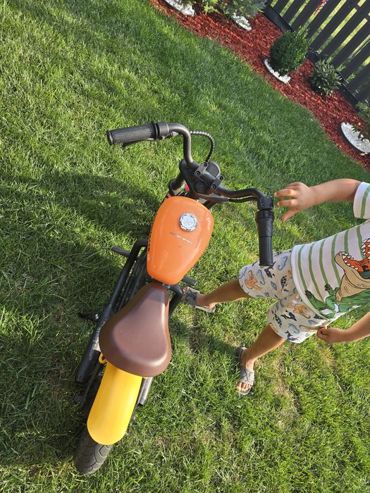 Motocicleta electrica ca noua