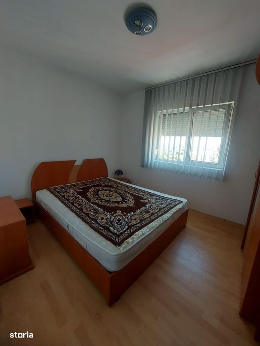 Vanzare apartament 3 camere, zona micro 4 - Targoviste