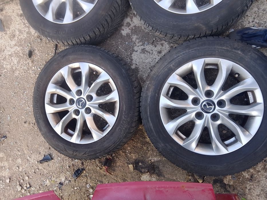 Лята джанта 16ки Мазда с гуми 205/60/16 mazda