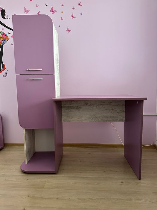 Продавам мебели за детска стая