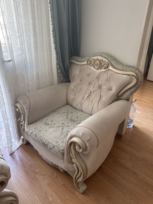 Продам Диван и кресло