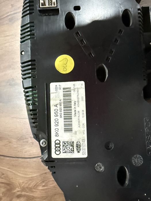 Продам щиток приборов Audi a4b8