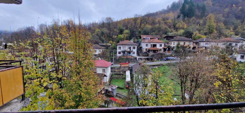 Продава се Четиристаен апартамент в Тетевен - 93 кв.м за 861 €/кв.м - Снимка #13