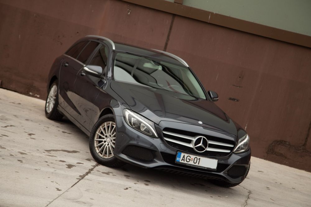 Mercedes Benz C220d Bluetec / 170CP / Far / Navi