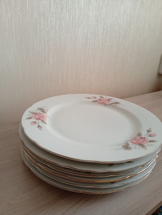 Продаю тарелки в отличном сотоянии