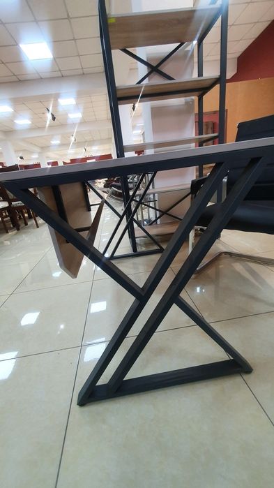 Лофт стол метал карка