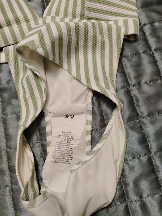 Бански костюми H&M