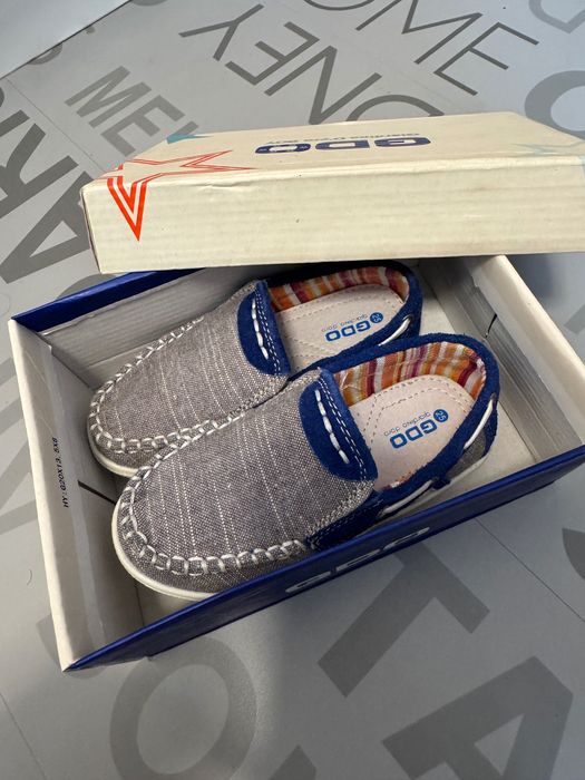Боти Колев и Колев Сандали adidas,обувки 25ном, маратонки Puma Ferrari